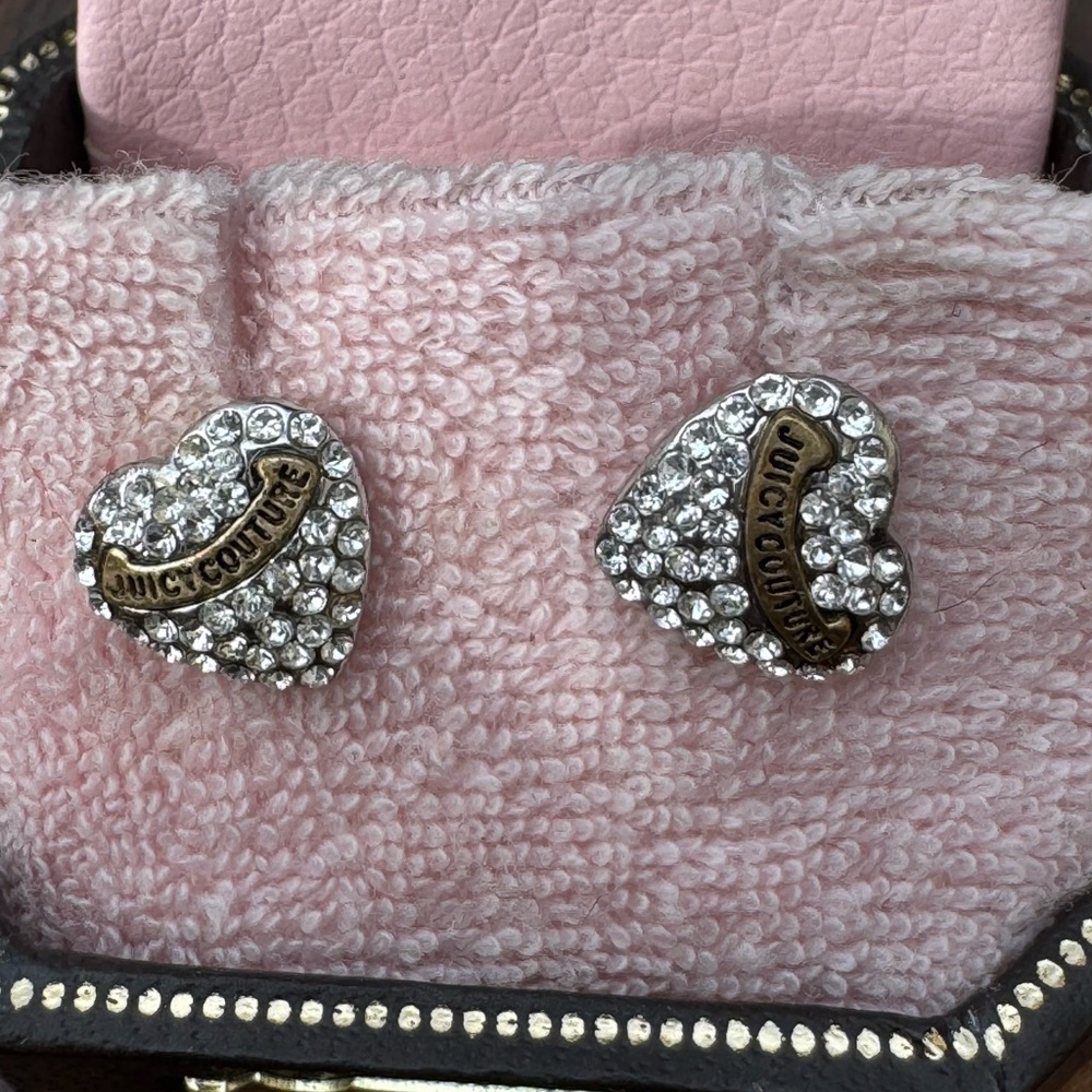 Juicy Couture Elegant heart Earrings with Diamond Accents